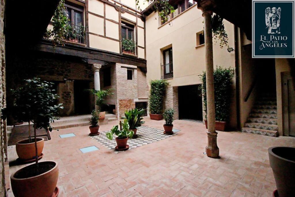 Patio De Los Angeles Toledo Exterior foto